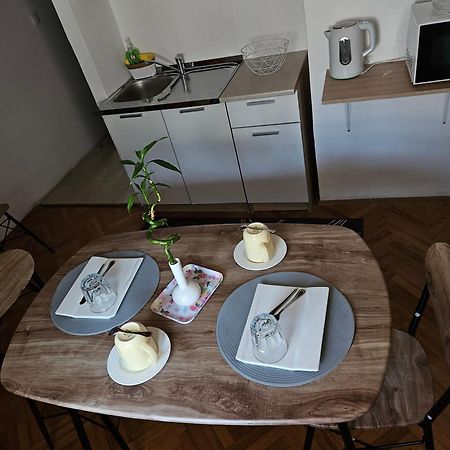 " Bela" Room & Breakfast Ičići المظهر الخارجي الصورة