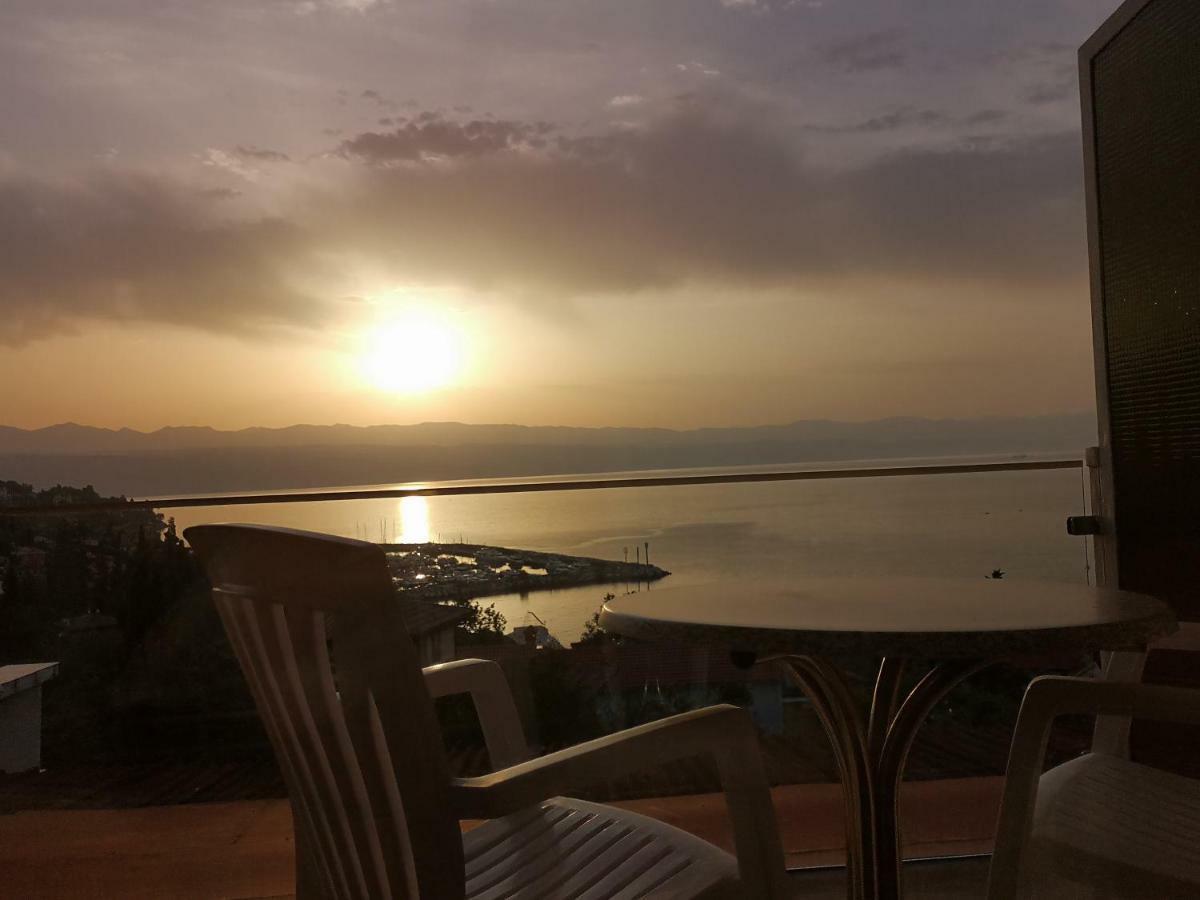 " Bela" Room & Breakfast Ičići المظهر الخارجي الصورة